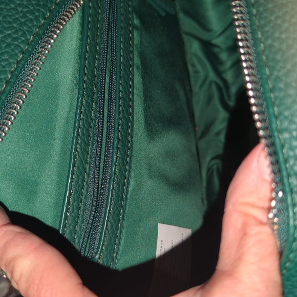 Green vegan leather Madden Girl crossbody purse - Picture 11 of 13